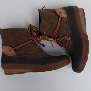 Sperry Women's Duck Boots.